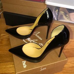 !SOLD! Christian Louboutin iriza 38.5 black pumps